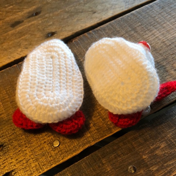 Handmade knitted red & white Dress with matching booties & headband - Picture 9 of 11